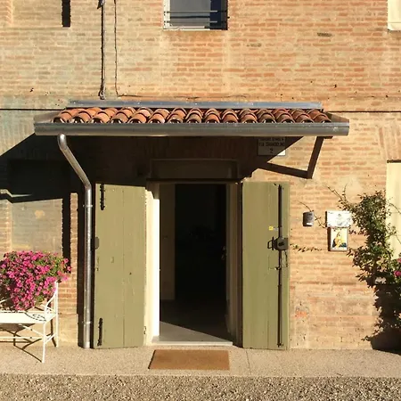 La Fondazza Alloggio per agriturismo Imola